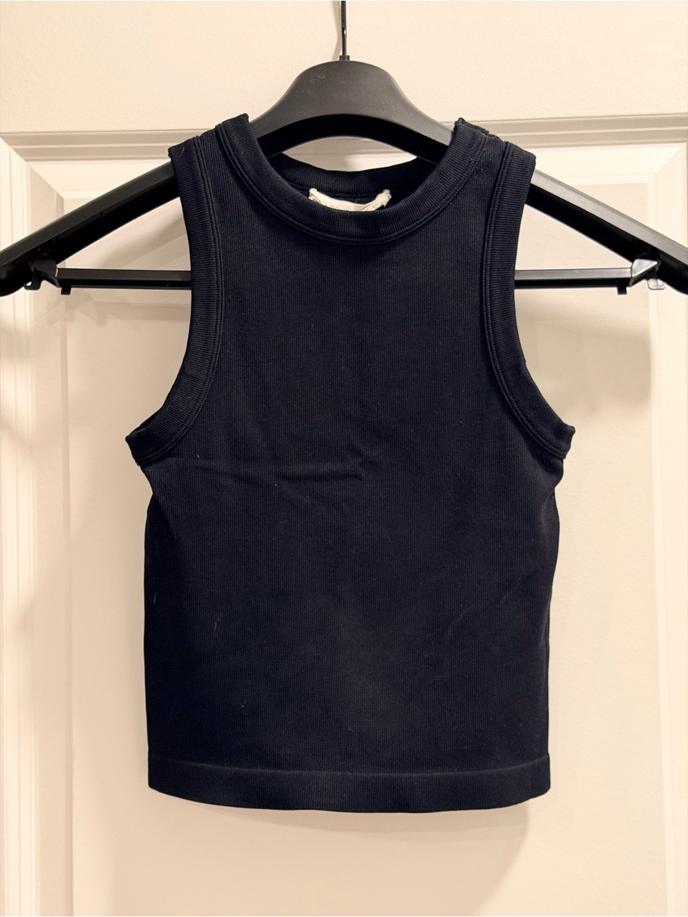 Women's Black Ribbed Sleeveless Tank Top